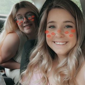 Meet your Posher, Brittany